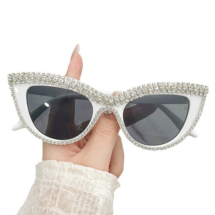 Wholesale  Cat's Eye Diamond-encrusted Sunglasses