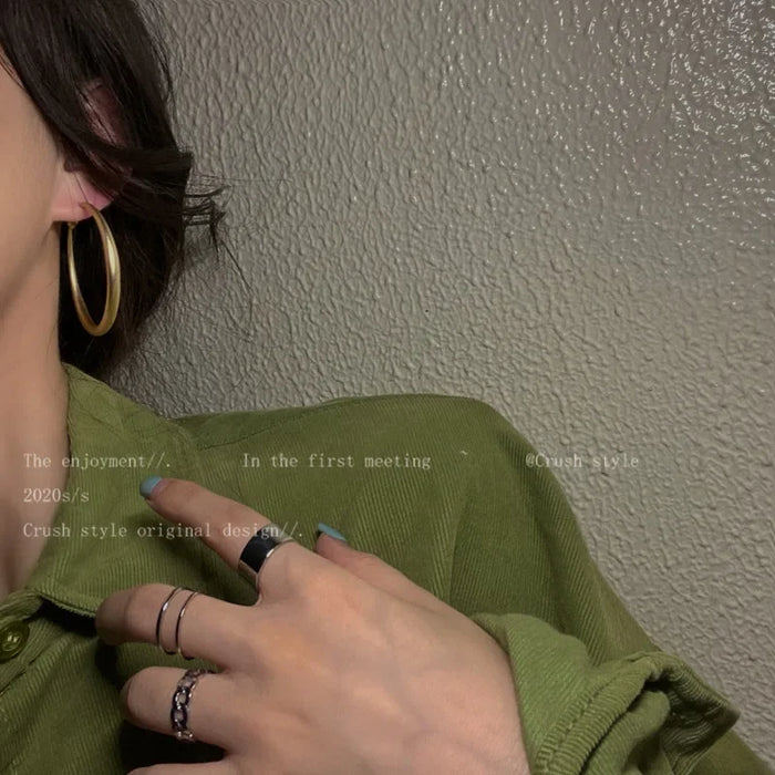 Wholesale Matte gold ring earrings for women, with a sense of luxury, grandeur, and exaggerated earrings