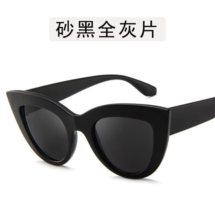 Wholesale New retro cat eye sunglasses, trendy personalized sunglasses, fashionable sunglasses