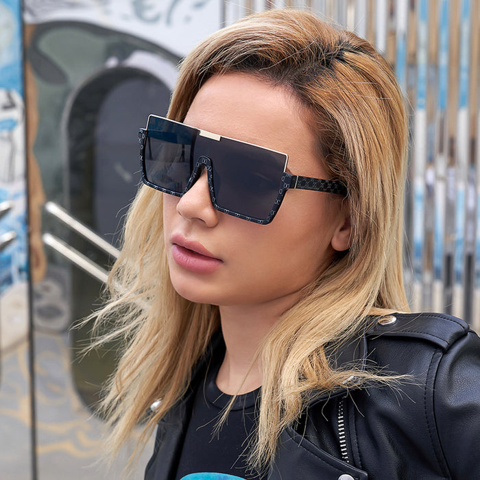 Wholesale Retro framed sunglasses, fashionable framed one-piece sunglasses