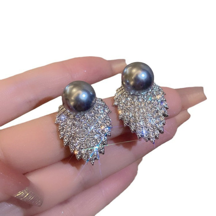 Wholesale Pearl Earrings Elegant Earrings French Design Diamond Tide Earrings