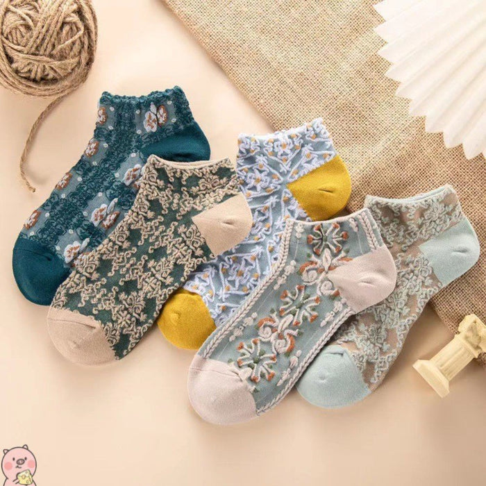 Wholesale Socks for women in spring and summer, short tube socks, versatile sports, college style, breathable boat socks