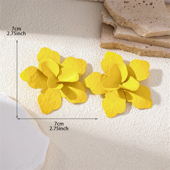 Wholesale Electroplated Iron Floral Yellow Earrings Fashion Accessory MOQ≥2