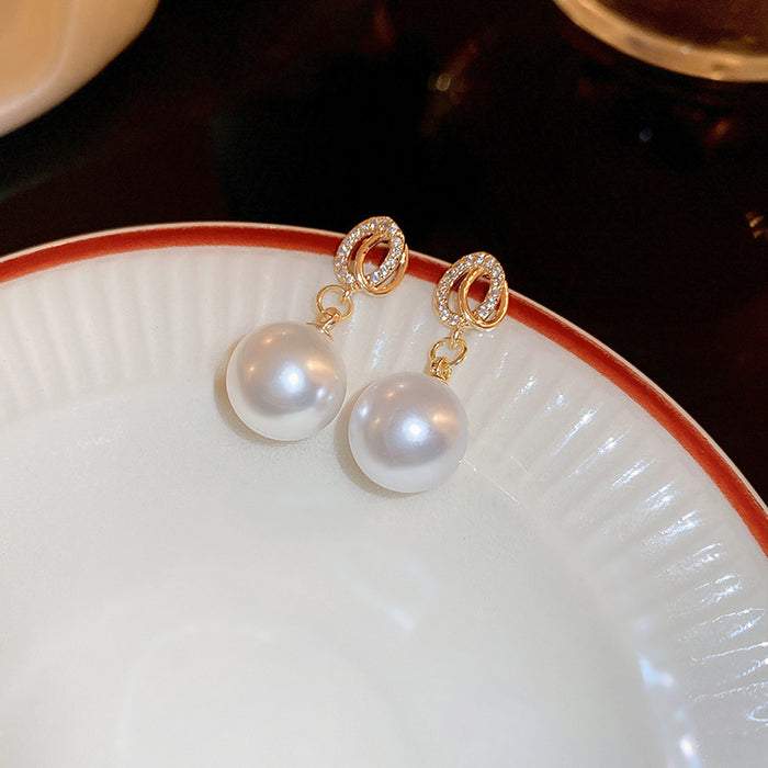 Wholesale Silver needle zircon round artificial pearl earrings high-end luxury retro earrings unique French design earrings