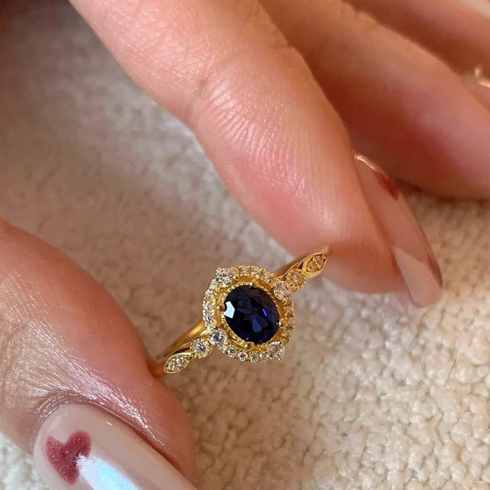 Wholesale Sapphire ring with gold plating, exquisite fashion, light luxury zircon ring