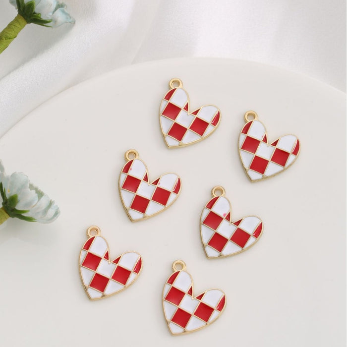 Wholesale DIY alloy electroplated checkered heart-shaped cartoon charms