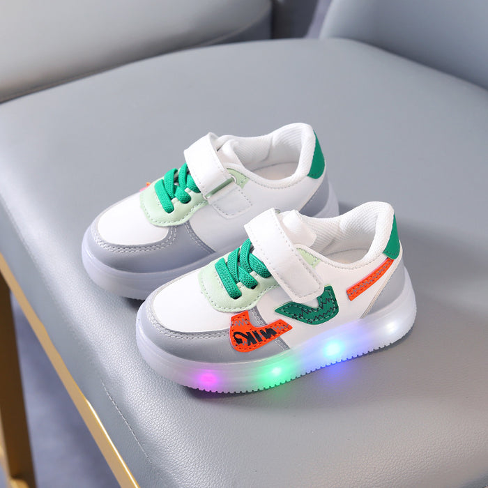 Wholesale Boys' Sports Shoes Korean Version Velcro Soft Soled Children's Board Shoes Girls' LED Illuminated Shoes Trendy JDC-KS-GS004