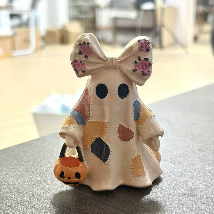 Wholesale Stylish Patchwork Ghost Resin Figurine  Decor Country Style Mantel Shelf Accent And Everyday Gift