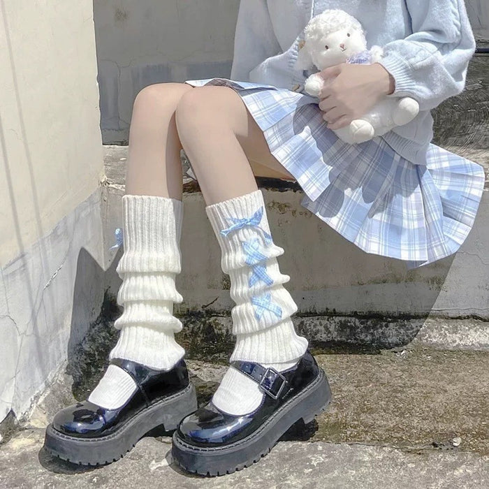 Wholesale Cross tie sock covers, mid tube knitted butterfly leg covers, white stacked socks