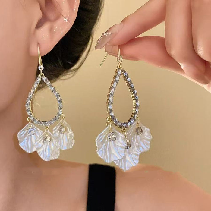 Wholesale Flower Tassel Zircon Earrings Copper Fashion Accessory MOQ≥2