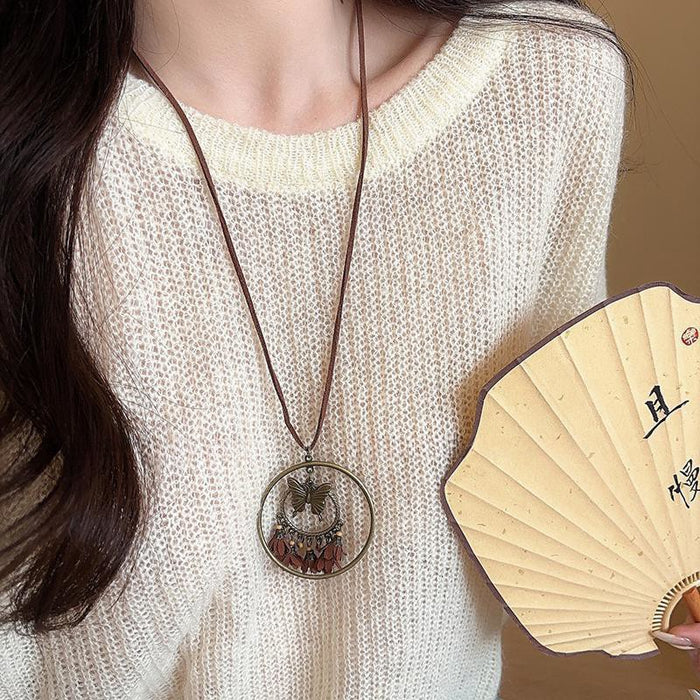 Wholesale Bohemian Vintage Style Long Chain Necklace Alloy Pendant Animal Design