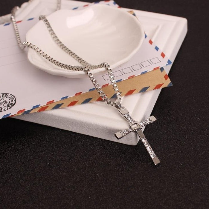 Wholesale Cross necklace, personalized necklace, men's pendant accessory