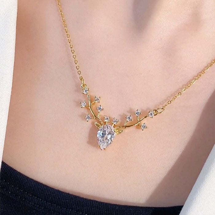 Wholesale Necklace, collarbone chain, simple, personalized, high-end necklace