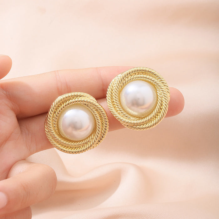 Wholesale Pearl Earrings for Women Silver Pin Earrings Elegant High-end