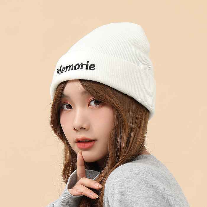 Wholesale Autumn and winter men's and women's embroidery thin knitted wool cap student shopping sweet cold cap letter pullover hat