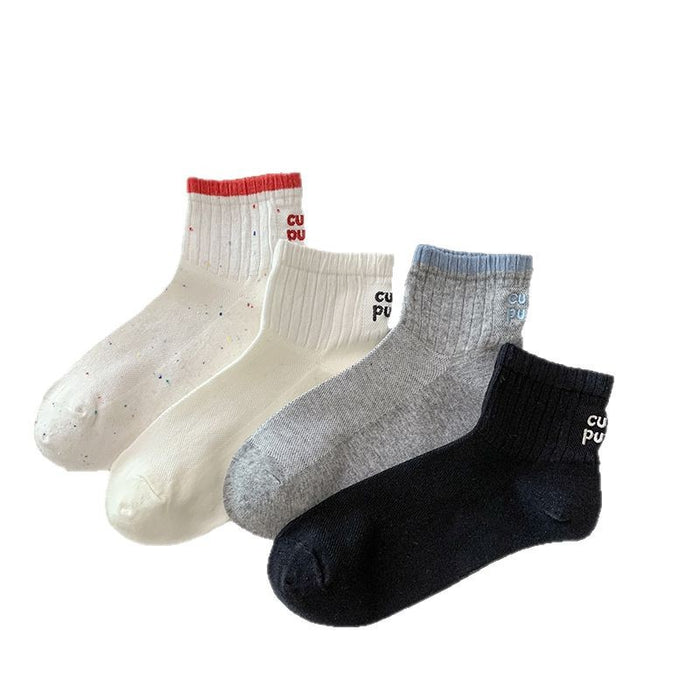 Wholesale Cartoon embroidery fashionable short socks low top cotton socks