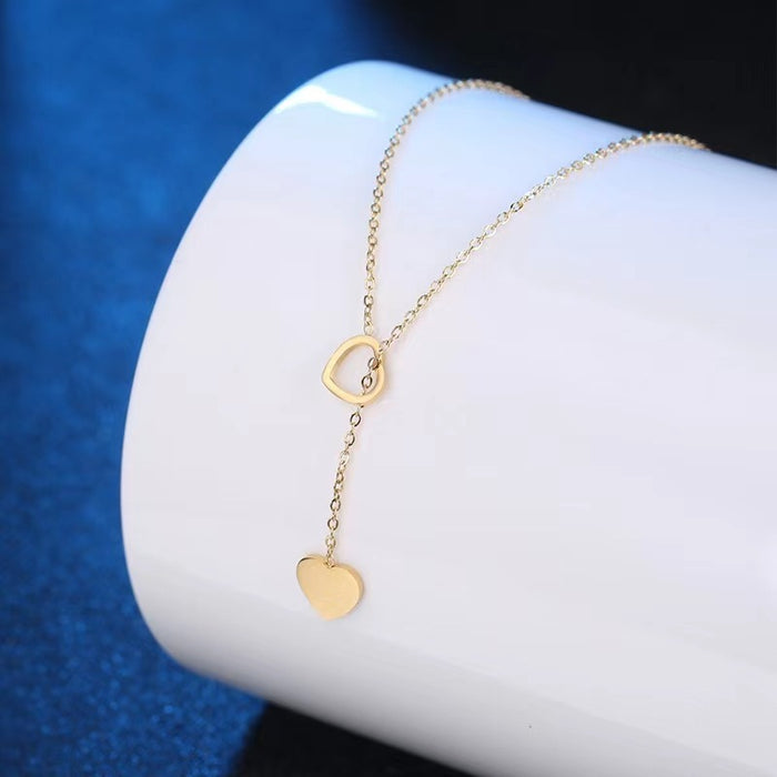 Wholesale Simple alloy hollow heart necklace mixed with neckband, pull-out heart pendant, collarbone chain, neck chain