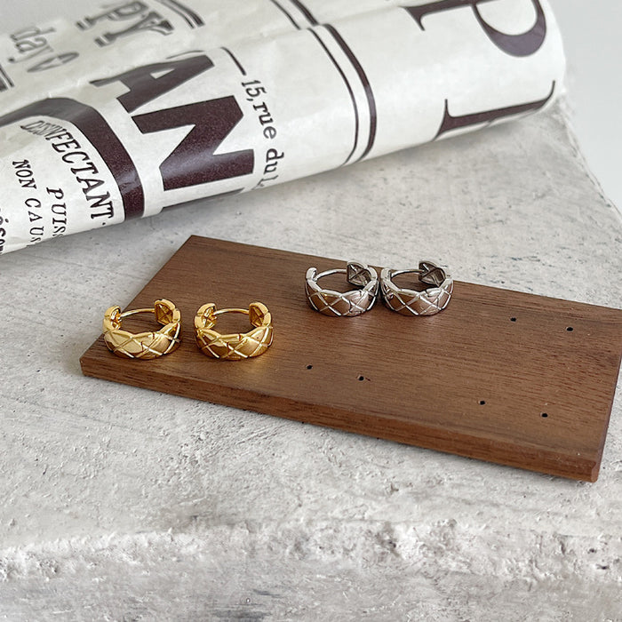 Wholesale Diamond pattern cross earrings personalized gold and silver earrings for female internet celebrities