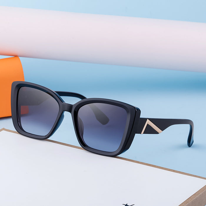 Wholesale Personalized cat eye sunglasses, wide leg UV resistant sunglasses