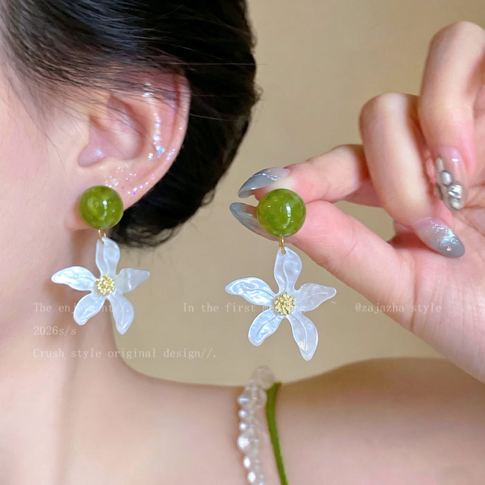 Wholesale Floral Dreams Bohemian Gardenia Earrings for Women Summer Beach Vacation Style Earrings