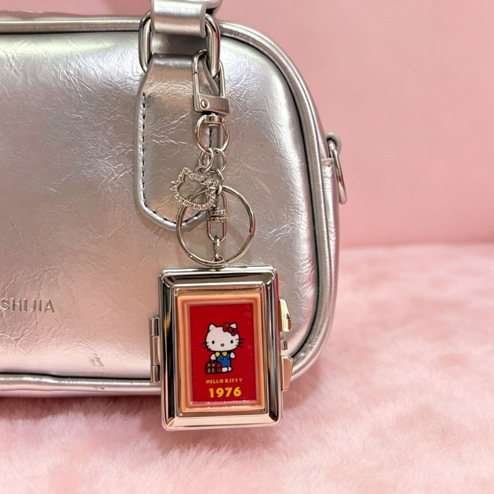 Wholesale Cartoon Cosmetic Mirror Keychain Double-Sided with Chain Zinc Alloy Bag Charm