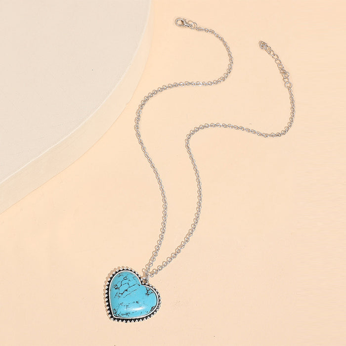 Wholesale simple western style Big Peach heart turquoise pendant personality Alloy necklace