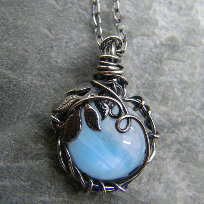 Wholesale Leaf wrapped pendant necklace, vintage imitation moonstone glass jewelry wholesale