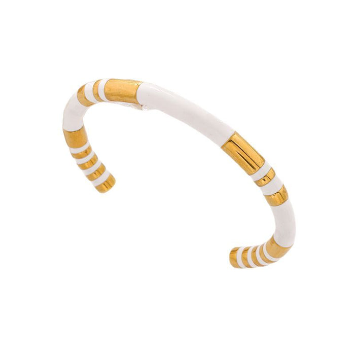 Wholesale Vintage bamboo-shaped C-shaped enamel bracelet for women,  gold plated.