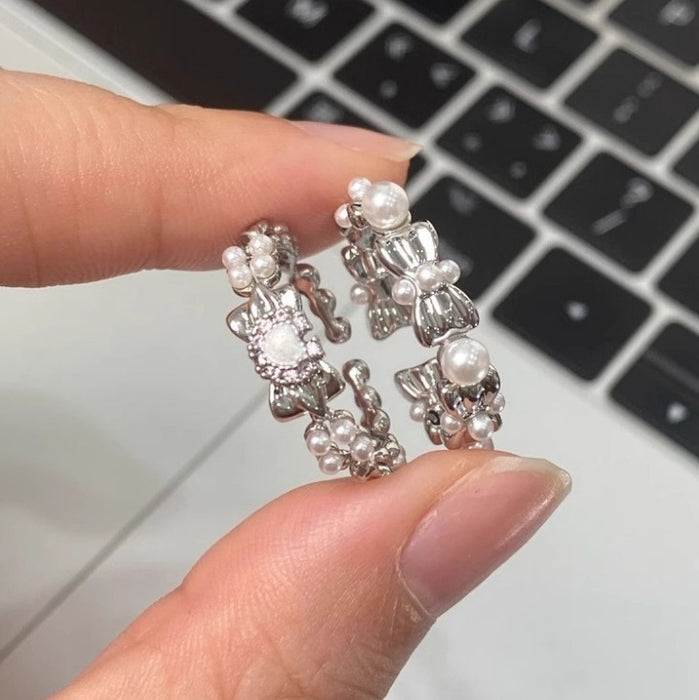 Wholesale Silver imitation pearl ring women' s simple and versatile open ring