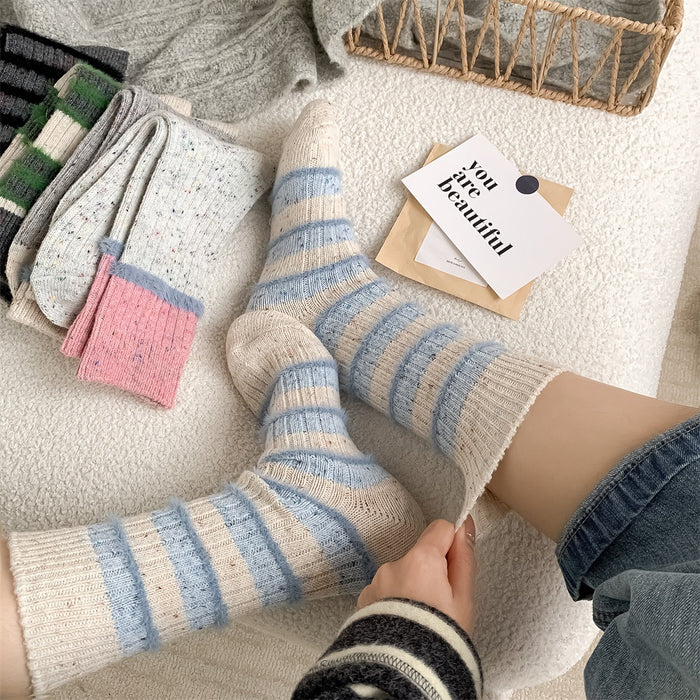 Wholesale Wool striped socks for children, contrasting colors, plush warmth, mid tube pile socks