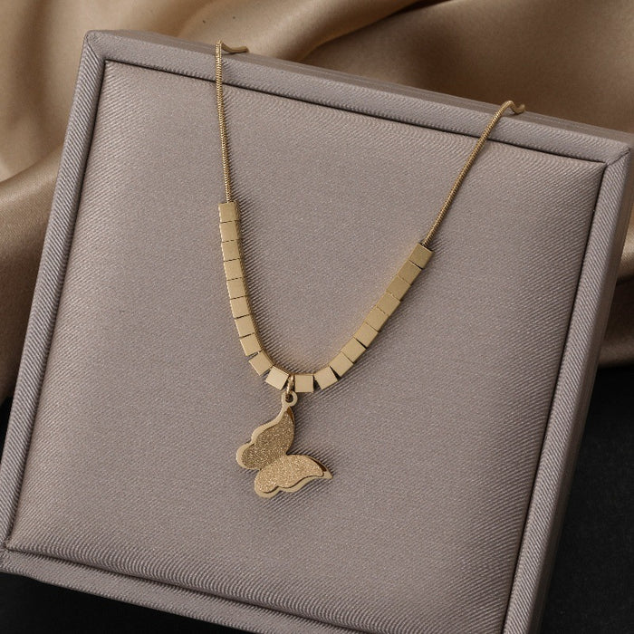 Wholesale Fade-Resistant Sweater Chain — Niche,  Light Luxury  and Sophisticated Titanium Steel Necklace