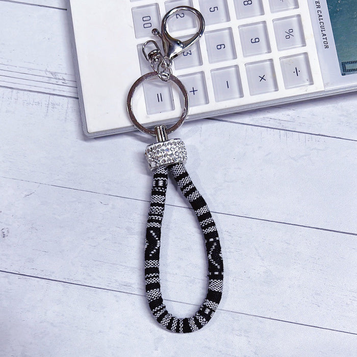 Wholesale dazzling celebrity style metal Keychains