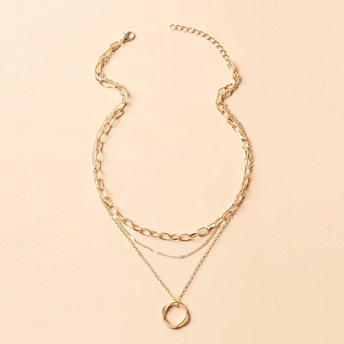 Wholesale Thick chain, exaggerated necklace, electroplated circle pendant, fashionable alloy necklace, personalized necklaces, metal accessories for women