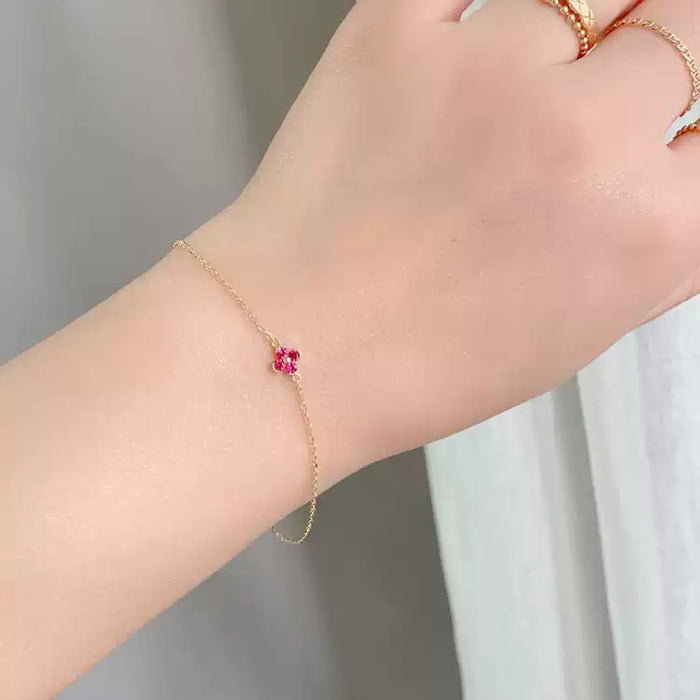 Wholesale Pure silver gold-plated bracelet with feminine temperament, simple and versatile. Green gold bracelet