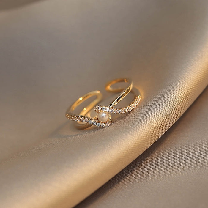 Wholesale Exquisite Diamond-embedded cross ring fashion ring