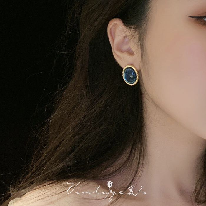 Wholesale vintage Palace style gentle elegant oval sapphire antique stud earrings