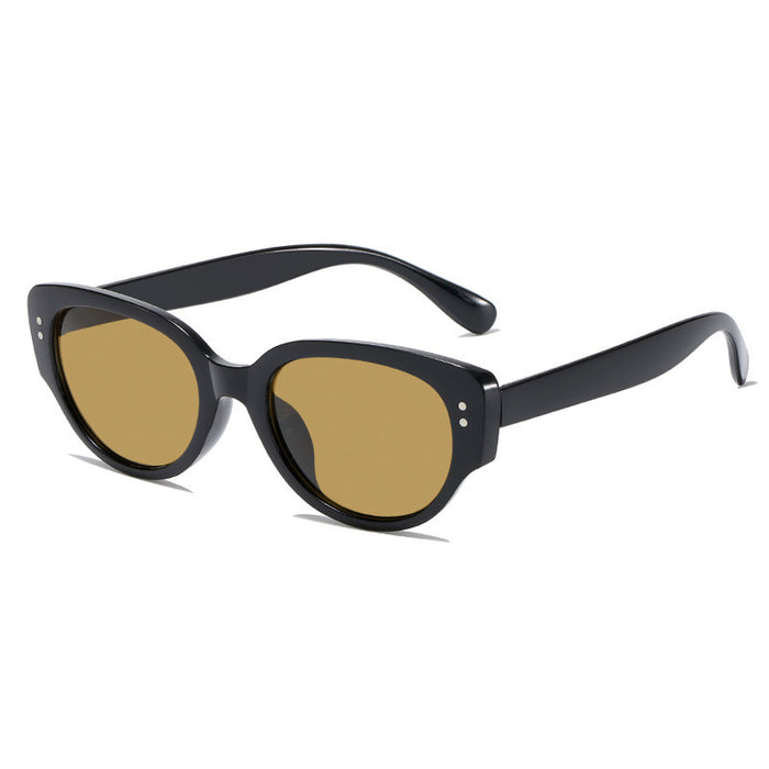 Wholesale Beige sunglasses for women's summer high-end sense, new sunglasses for men's sun protection, internet famous retro fashion glasses