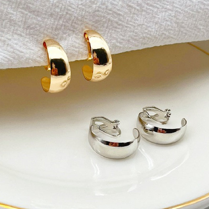 Wholesale   c-shaped  ear clip without ear hole temperament earrings women's semi-round earrings