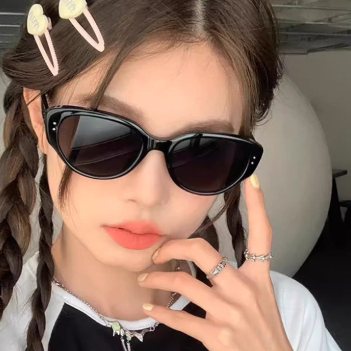 Wholesale  White Cat's Eye Sunglasses Women's  Sunglasses UV-resistant  Men's Glasses