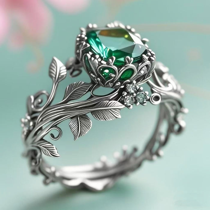 Wholesale Totem ring retro alloy inlaid with green crystal ring
