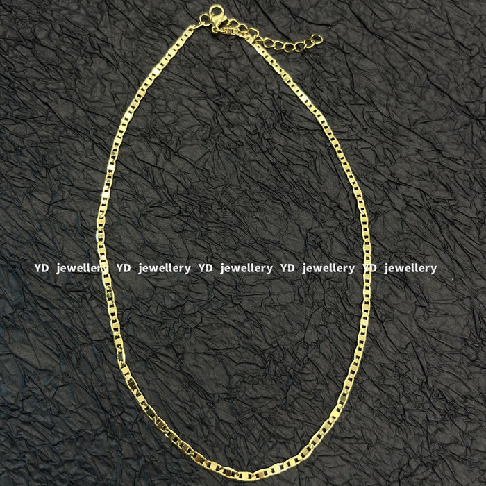 Wholesale Gemstone beaded moonstone patterned green water wave chain star and moon pendant stacked necklace