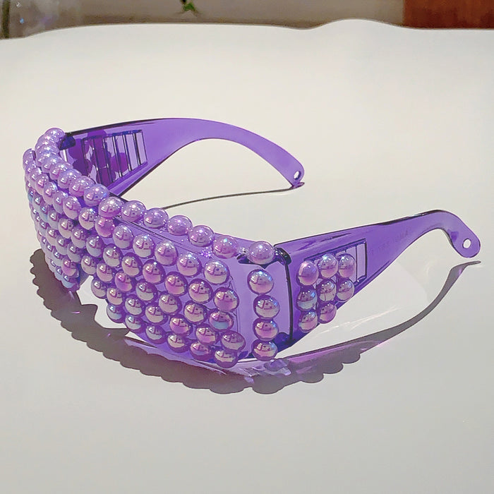Wholesale Fashionable and personalized sunglasses decorated with pearls, party and street photography, high-end glasses