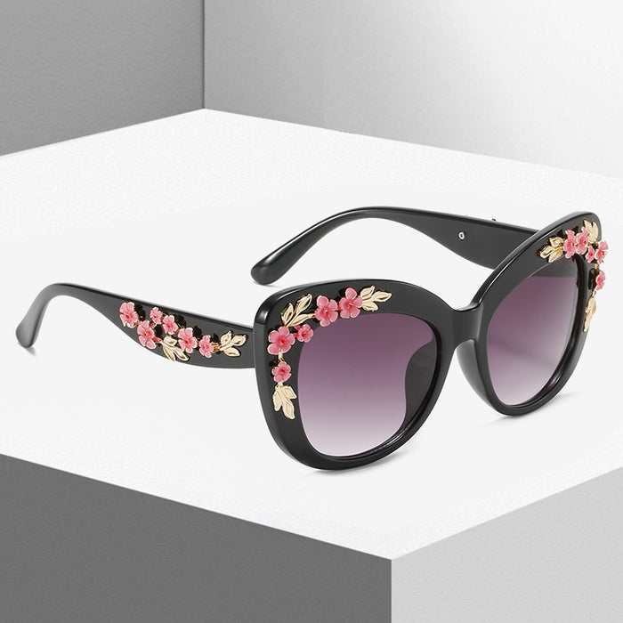 Wholesale Cat-Eye Floral Gradient Sunglasses