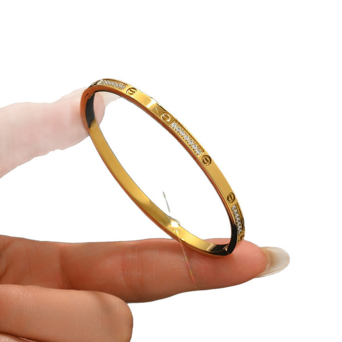 Wholesale Stylish Titanium Steel Four Leaf Clover Bracelet For Women Gold Tone Crystal Jewelry Accessory Everyday Gift Boutique Resale