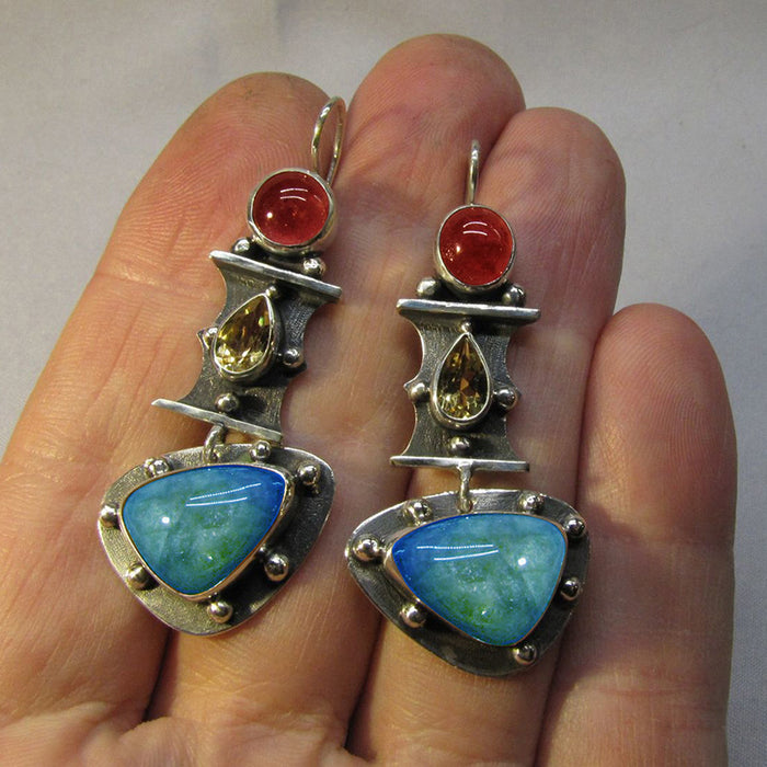 Wholesale Alien retro earrings, female niche design, new creative accessory earrings