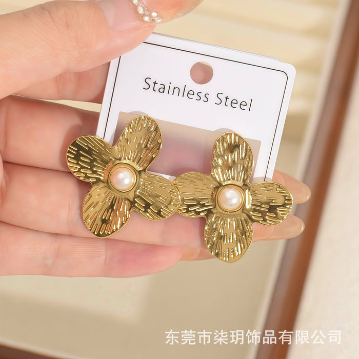 Wholesale Flower Earrings Retro-Style Pearl Earrings for Women Electroplated Stainless Steel Gold Earrings