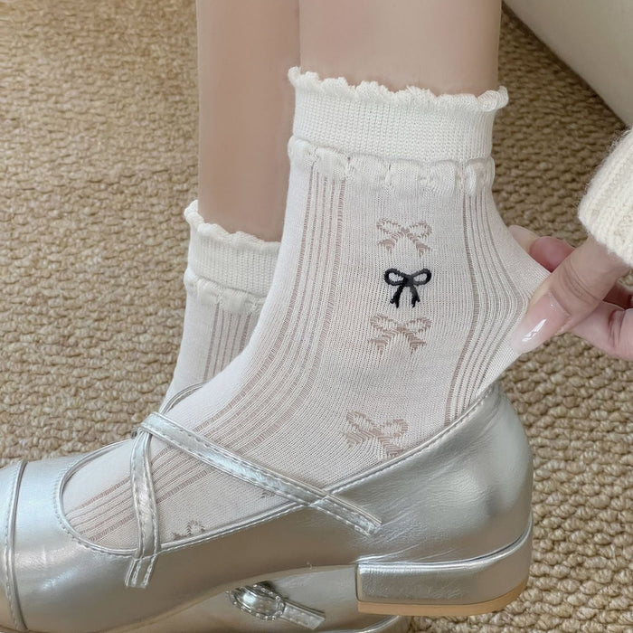 Wholesale Socks for women in spring and summer, thin style, mid tube socks with bow, embroidered lace, stacked socks, hollowed out breathable women's socks