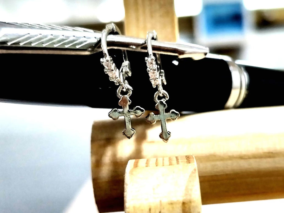 Wholesale Sparkling Zirconia Water Drop Cross Pendant Earrings Earbone Rings Small and Exquisite Stacked Ear Buckles Small and Unique Simple Versatile Earrings