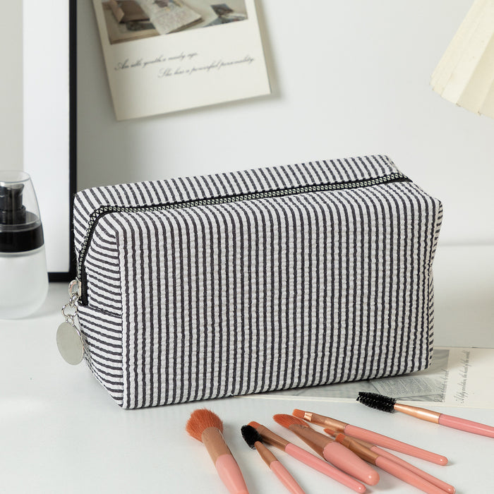 Wholesale Solid Color Clutch Seersucker Large-Capacity Toiletry Cosmetic Bag
