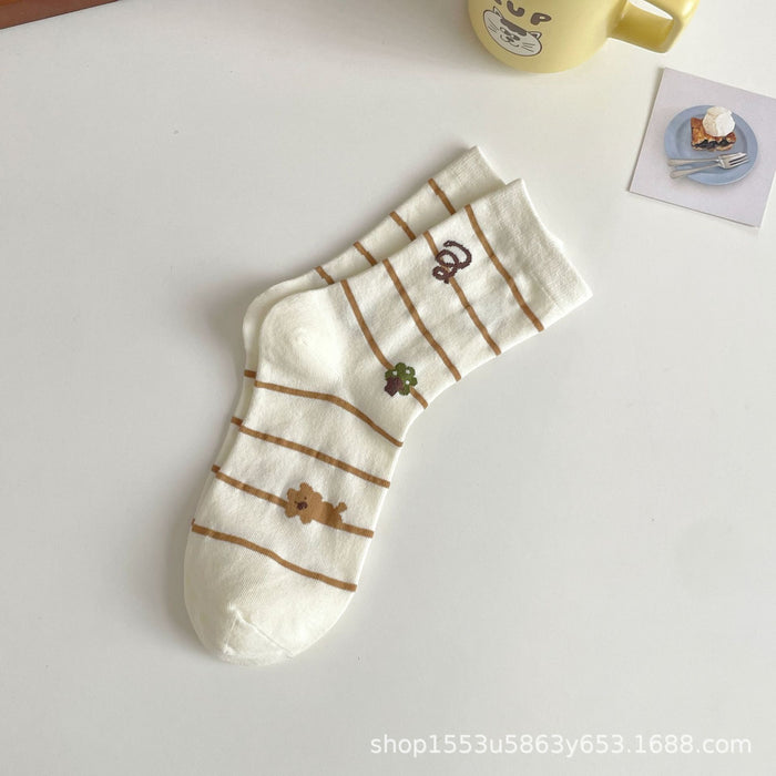 Wholesale Cartoon socks, new cute mid tube cotton socks, dog striped socks